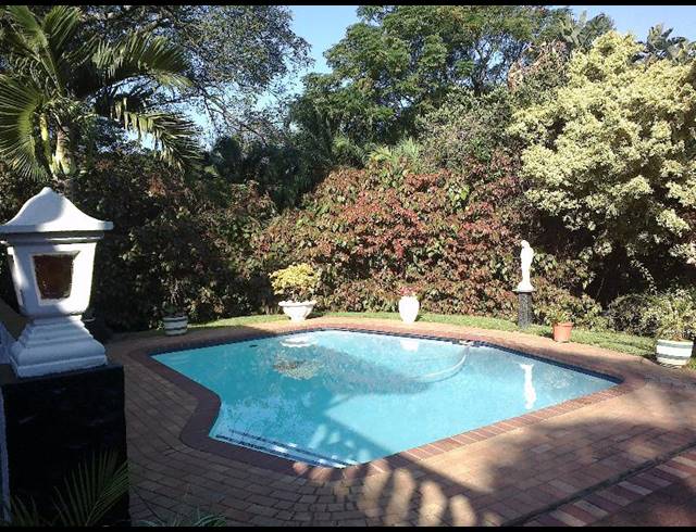 6 BEDROOM HOUSE FOR SALE IN CLANSTHAL